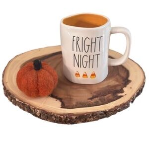 NWT Rae Dunn Fright Night Mug .